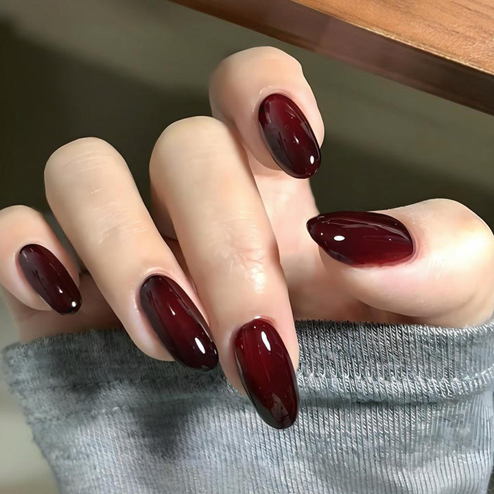 Elegant Artificial Nails with Shine Kalsten