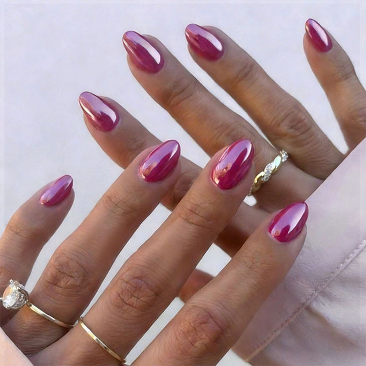 Nail art set with elegant, shiny tips Kalsten