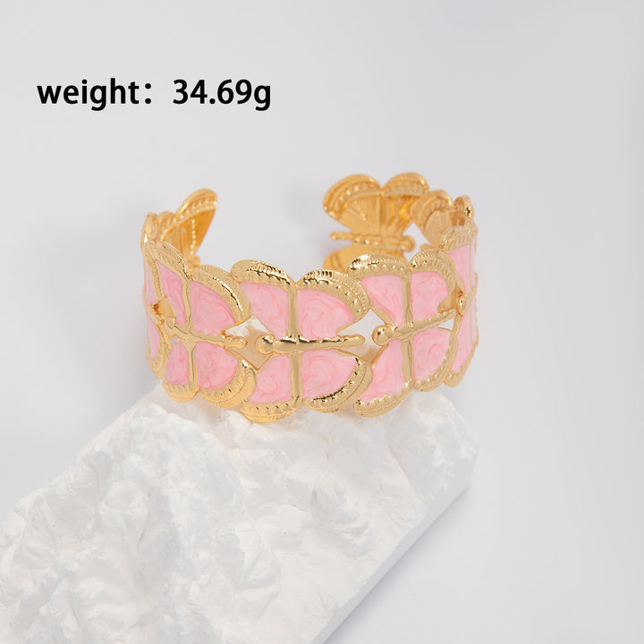 Artistic Cuff Bracelet Kalsten