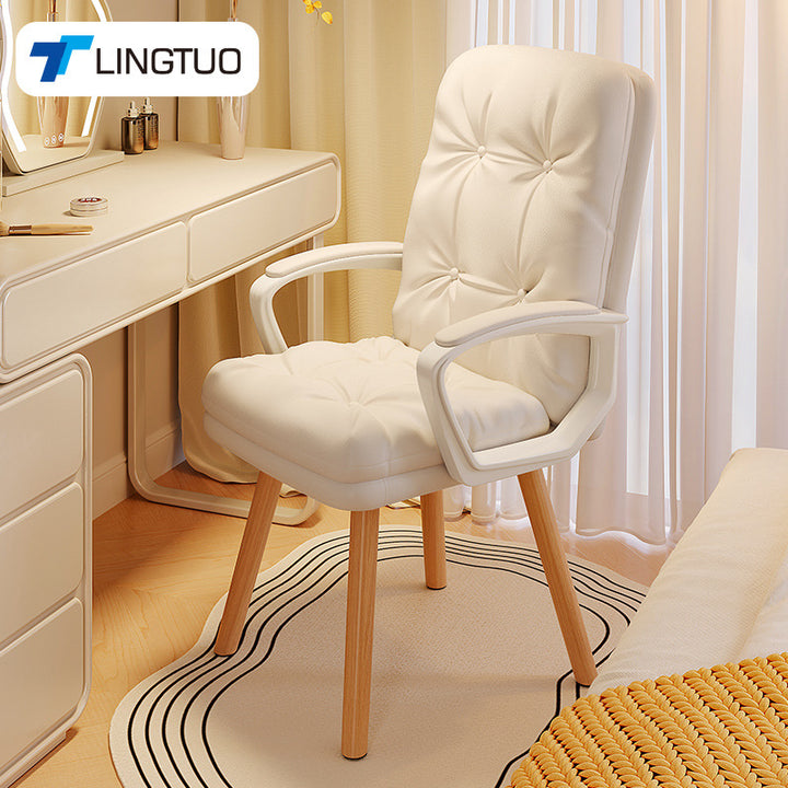 More Elegant and Comfortable Armchair with Ergonomically Shaped Armrests Kalsten
