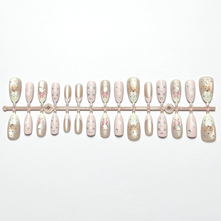 Press-On Nail Art Kalsten