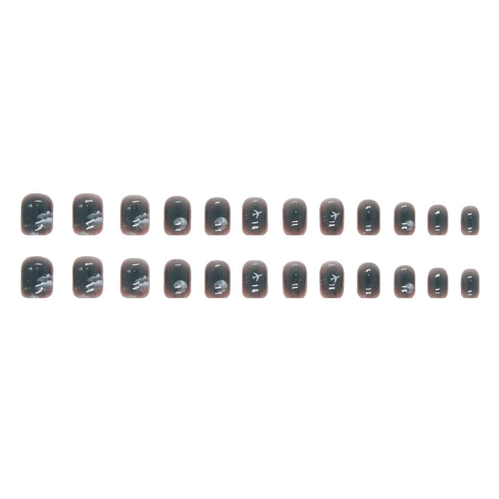 Artistic Travel-Themed Nail Extensions Kalsten