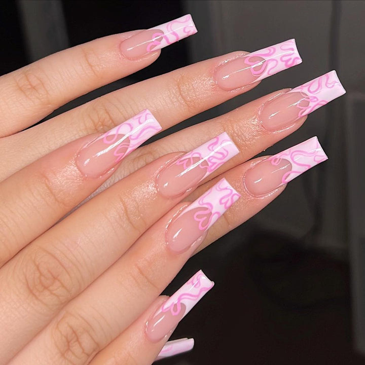 Artistic Long Press-On Nails with Heart Design Kalsten