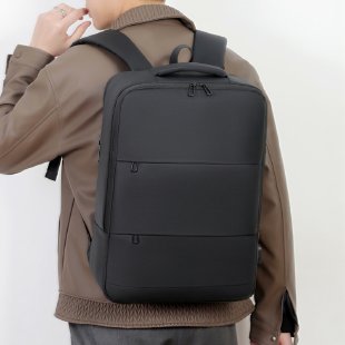 Versatile Travel Backpack Kalsten