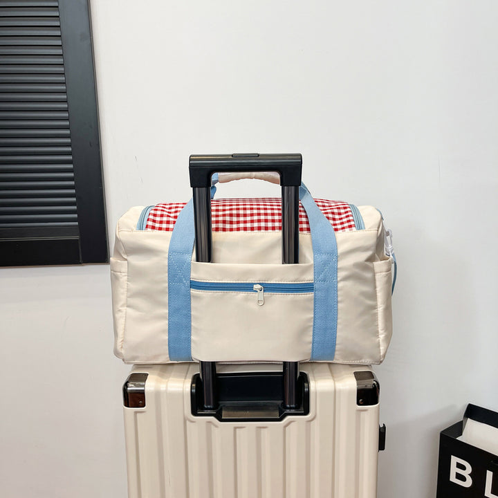 Sporty travel bag with multiple outer pockets Kalsten