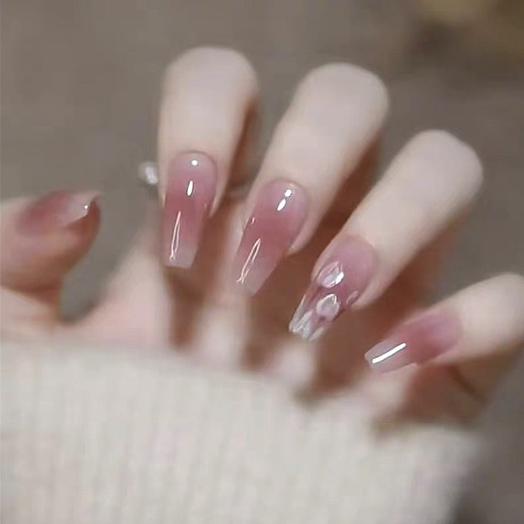 Festive Holiday Themed Press-On Nail Art Kalsten