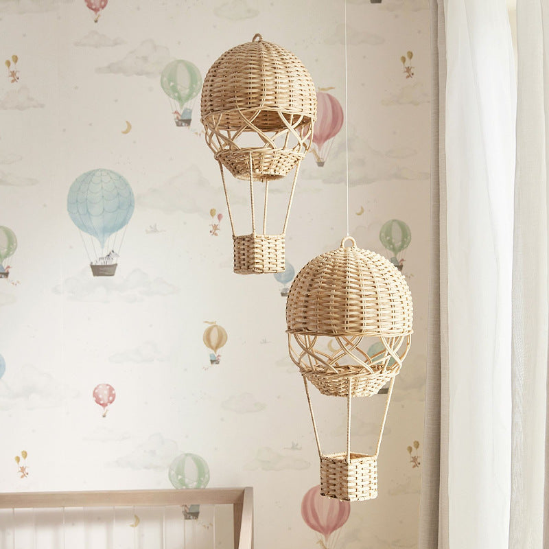 Handmade pendant lamp in hot air balloon design Kalsten