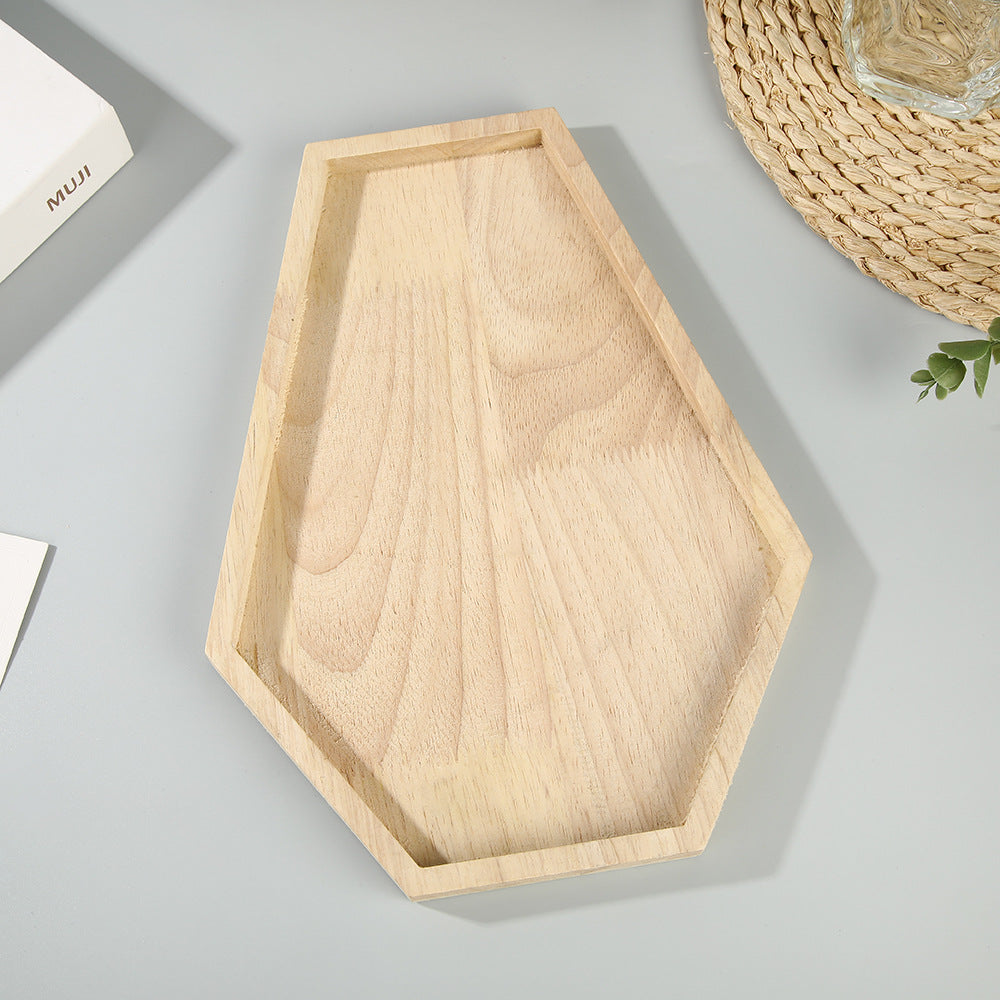 Christmas tree-shaped serving board made of solid wood with carved groove