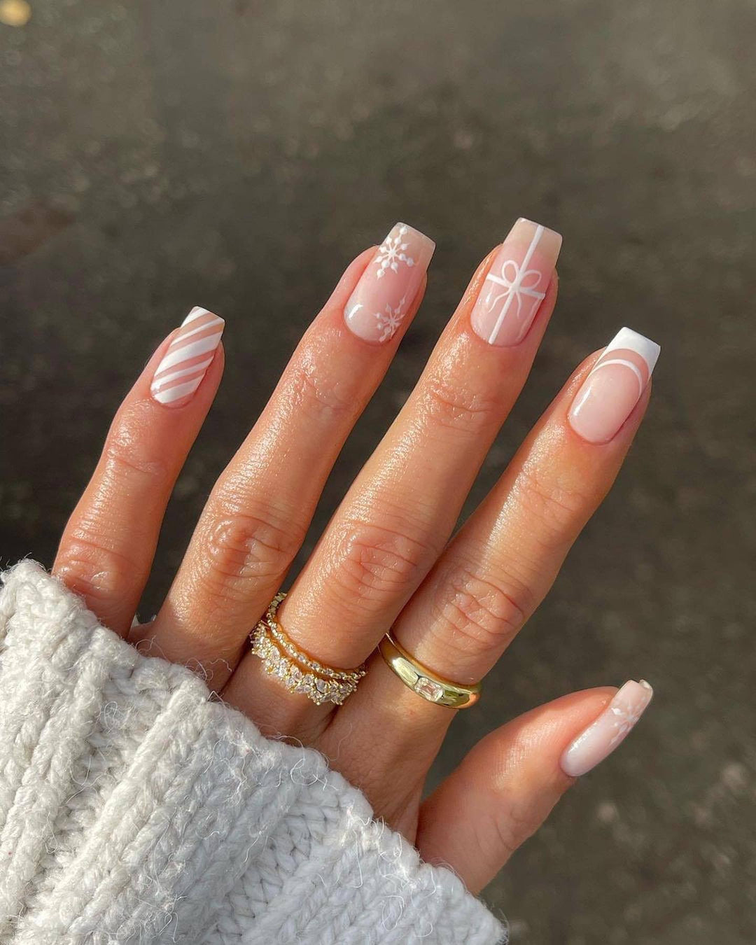 Artistic Winter-Themed Nail Art Kalsten