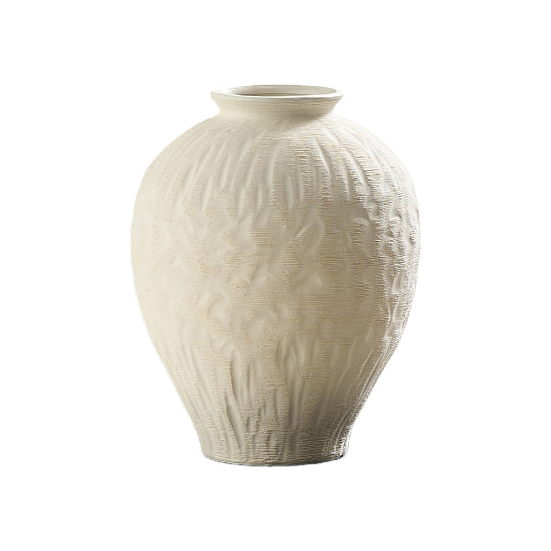 Decorative ceramic vase in modern design Kalsten