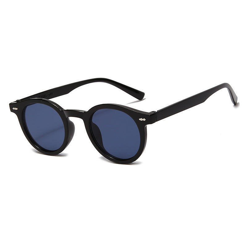 Retro-Inspired Round Frame Sunglasses Kalsten