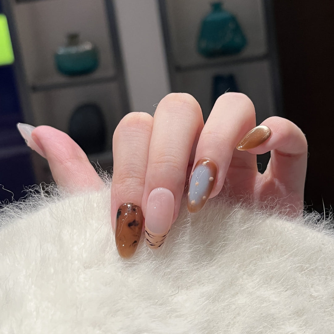 Artistic Press-On Nail Set with Unique Abstract Design Elements Kalsten