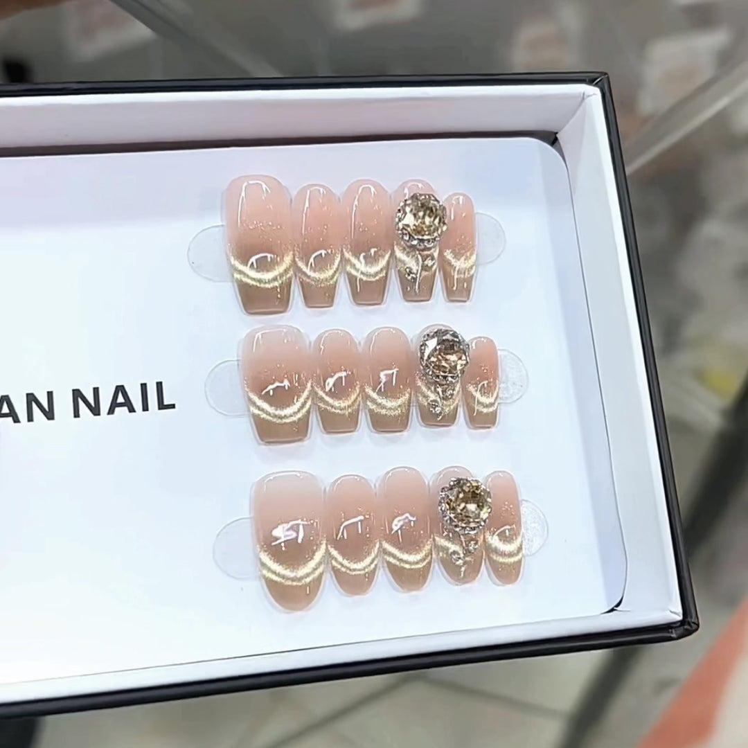 Elegant Press-On Nail Set with Decorative Gold Accents Kalsten