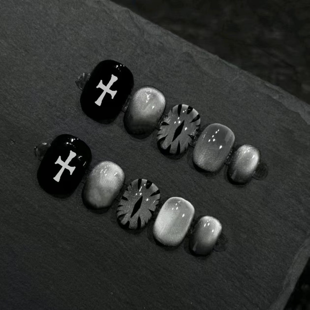 Artistic Press-On Nail Set with Geometric Designs Kalsten