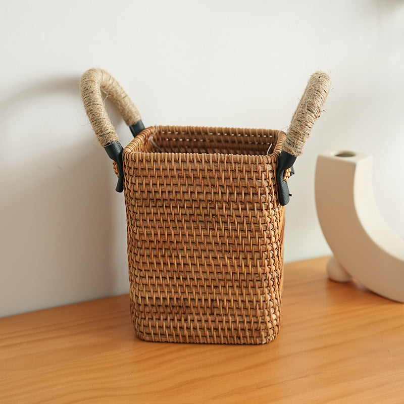 Handcrafted storage basket with sturdy handles Kalsten