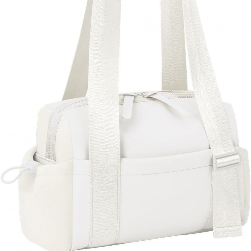 Versatile Multi-Pocket Gym Tote Kalsten