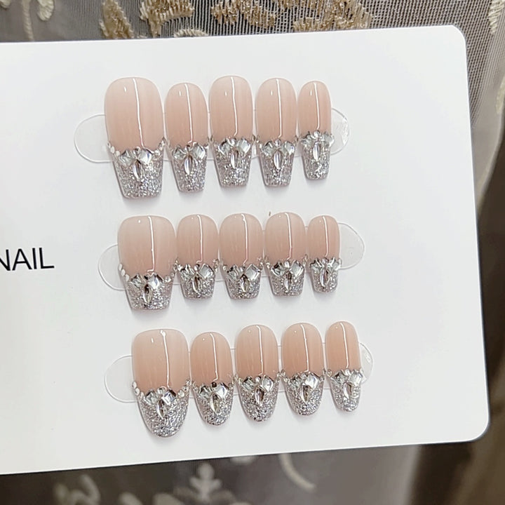 Elaborate Press-On Nail Set Kalsten