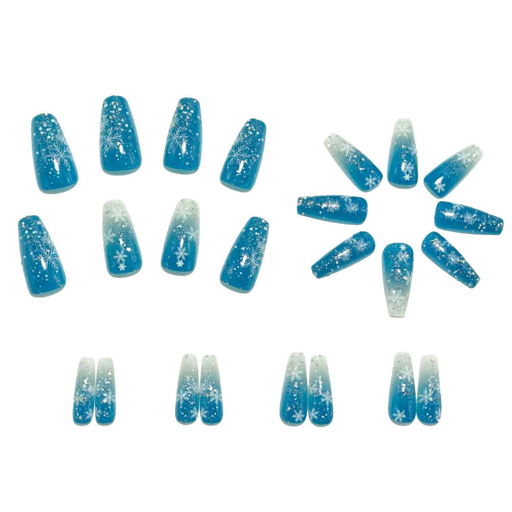 Artificial nails in winter snowflake design Kalsten