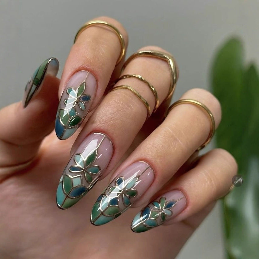 Amazing art nails with peacock feather design Kalsten