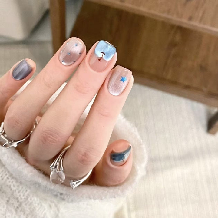 Festive Character-Inspired Nail Art Set Kalsten