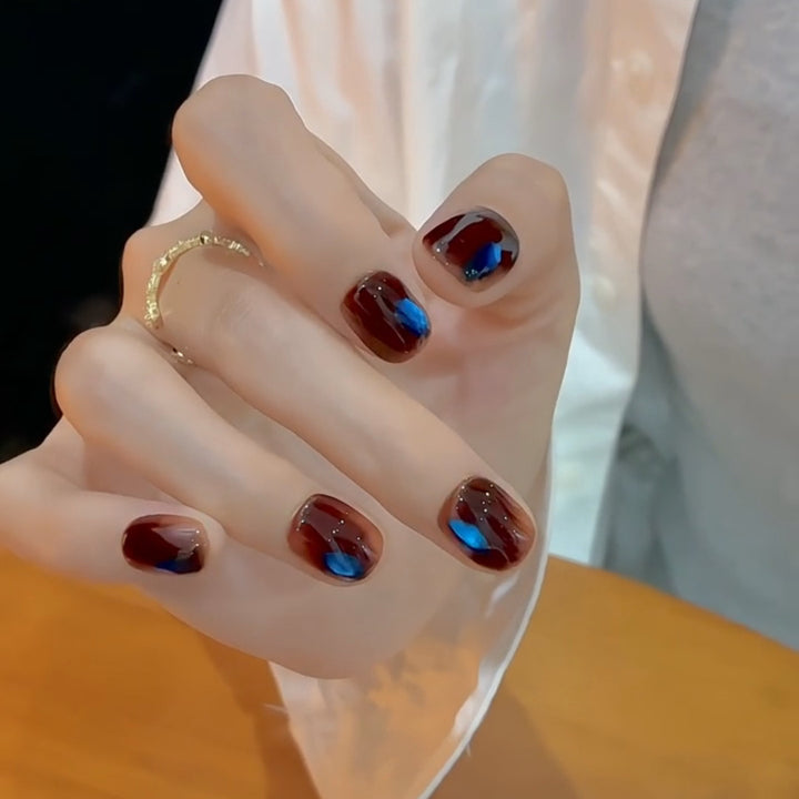 Artificial Nails in Modern Gradient Colors Kalsten