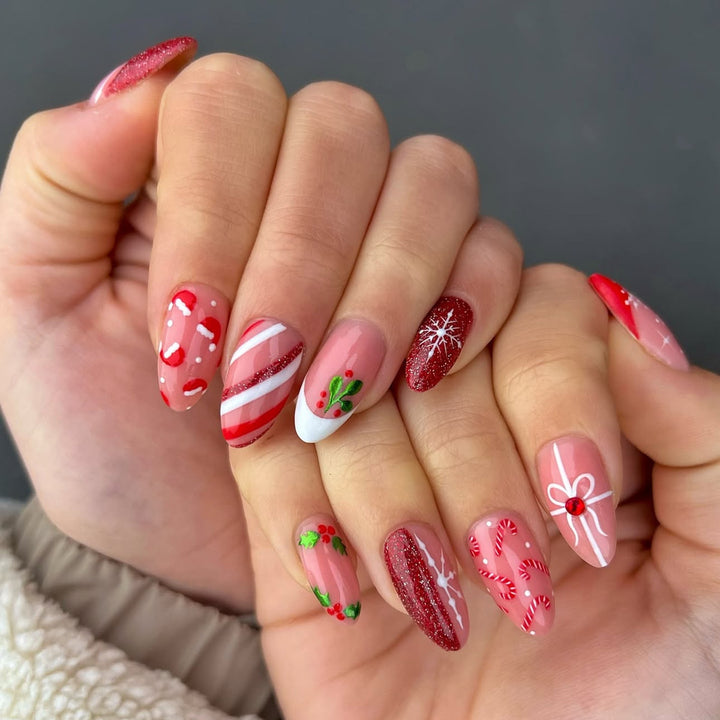 Art nail set with festive candy cane and Christmas motifs Kalsten