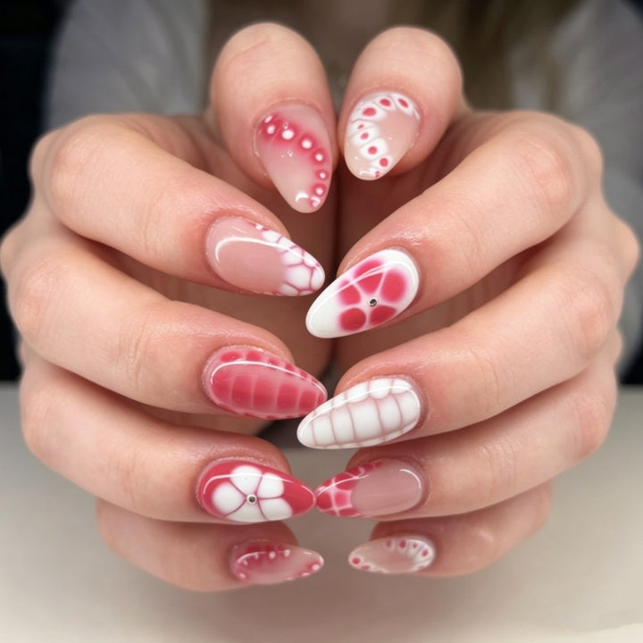 Artificial Nail Tips with Exciting Design and Elegant Accents Kalsten