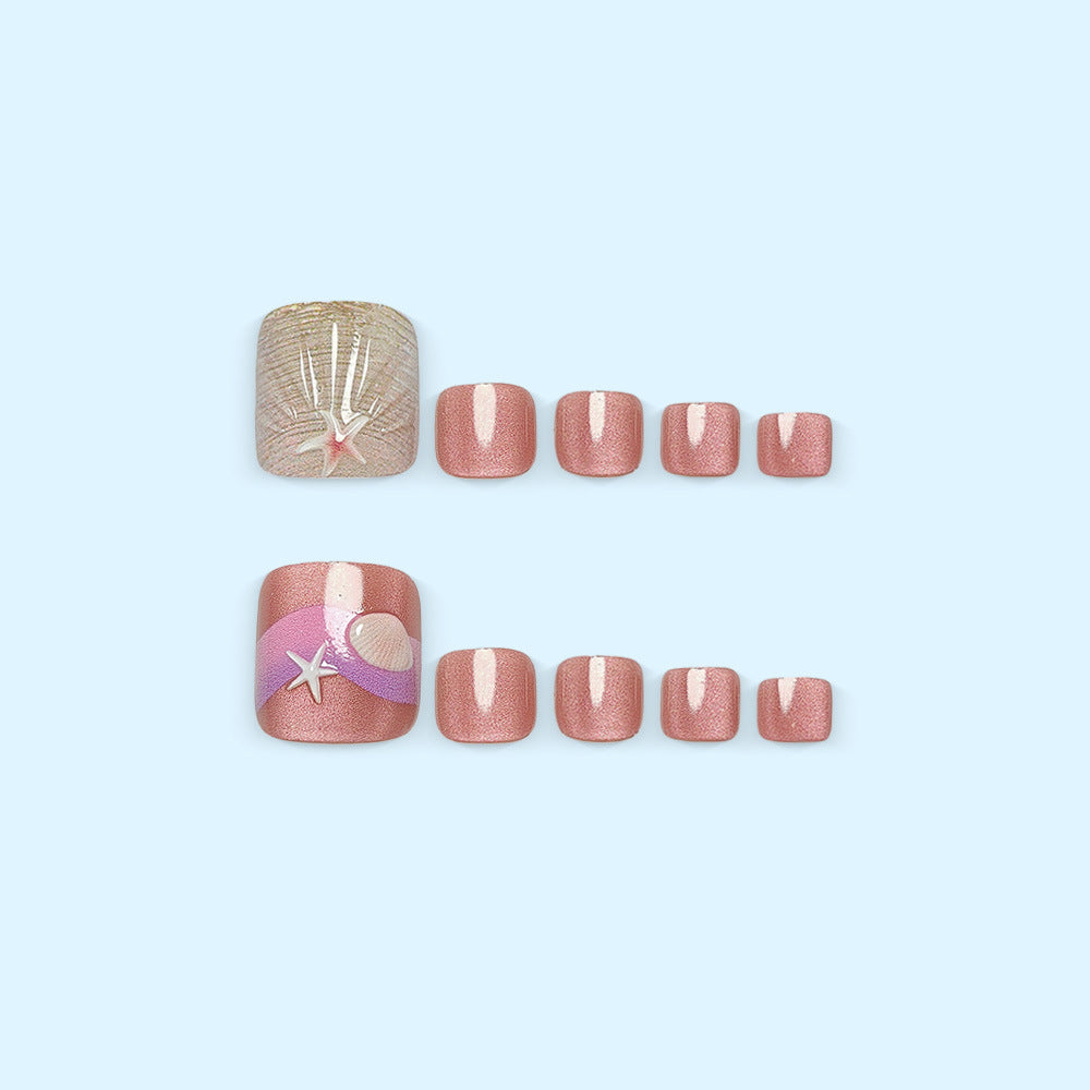 Nail art set with maritime motifs and glitter accents Kalsten