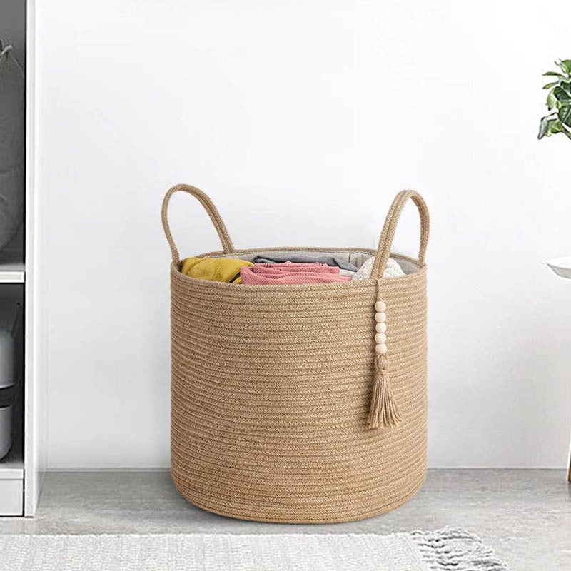 Stylish carrying basket with colorful handles Kalsten