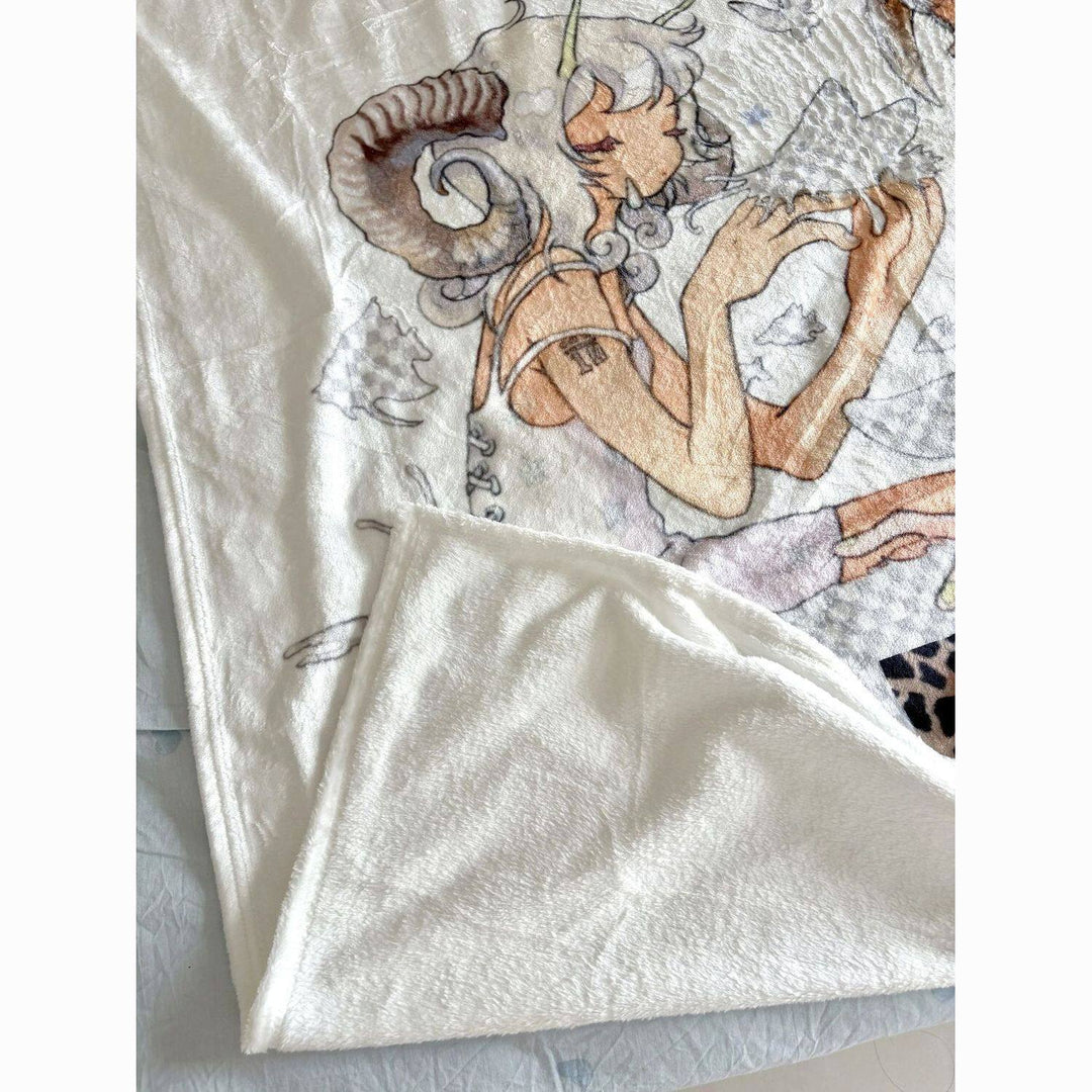 Premium Cartoon-Themed Fleece Throw Blanket