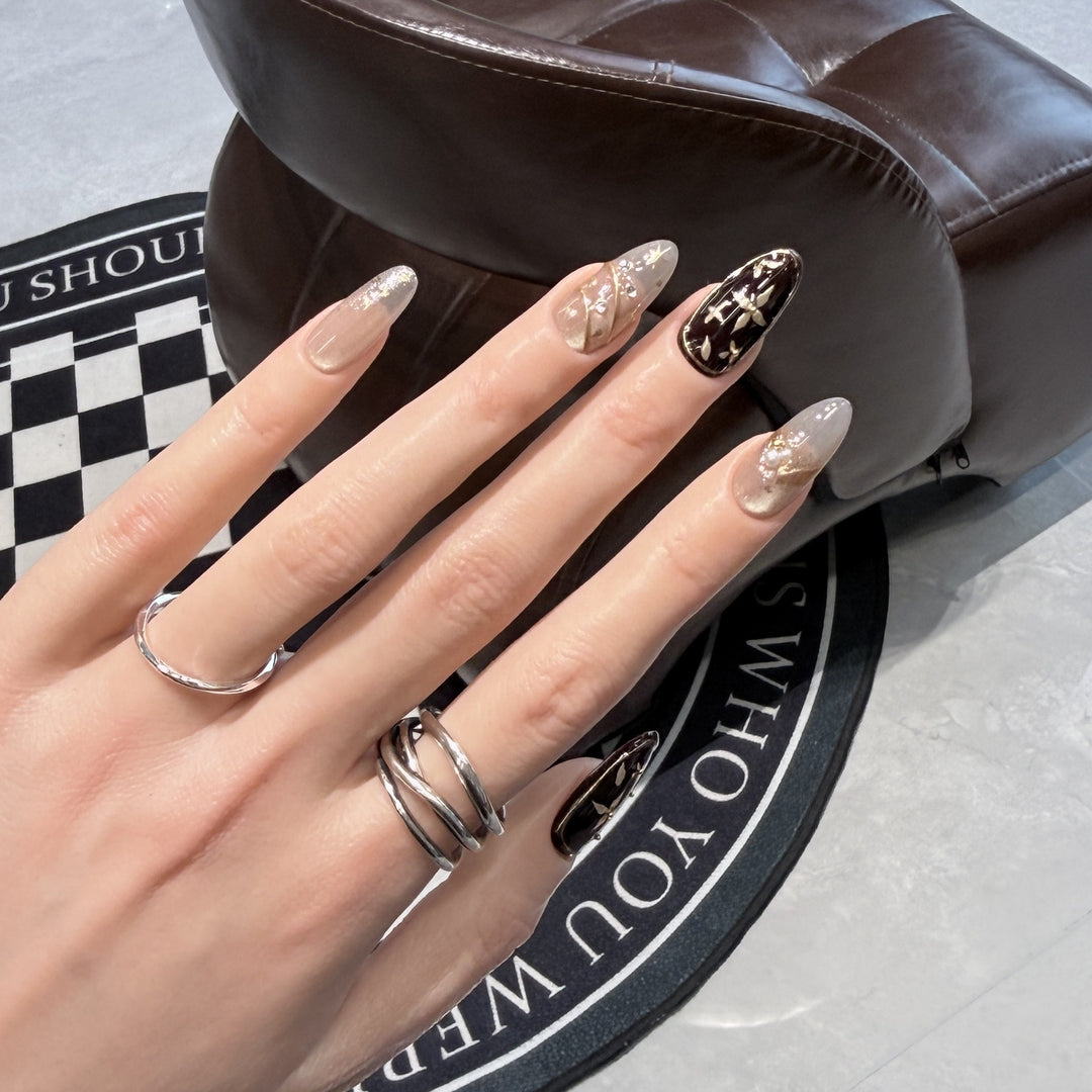Artistic Press-On Nail Collection Kalsten