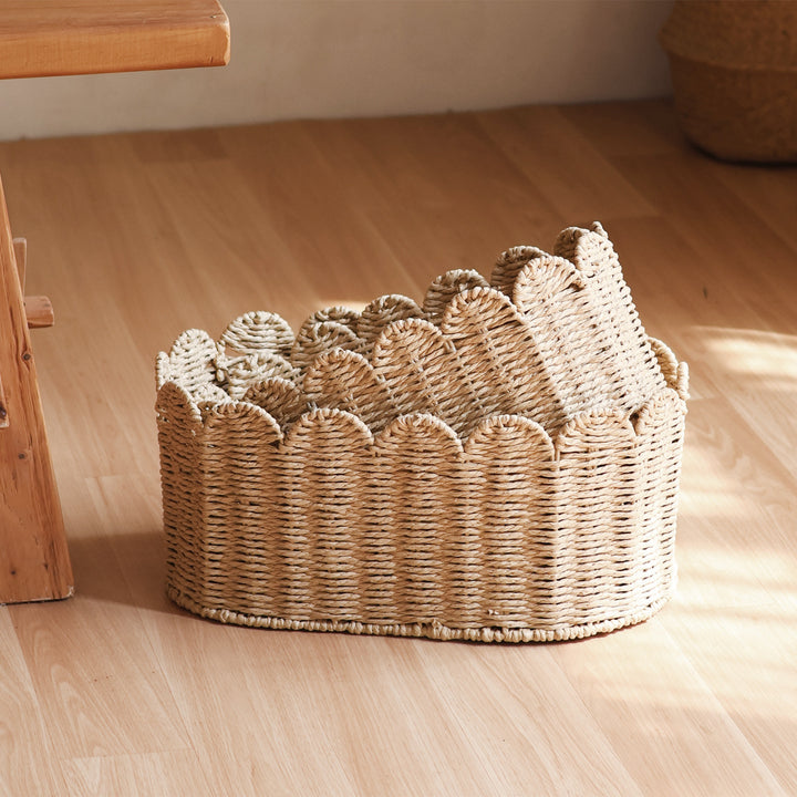 Handcrafted basket with wavy edge Kalsten