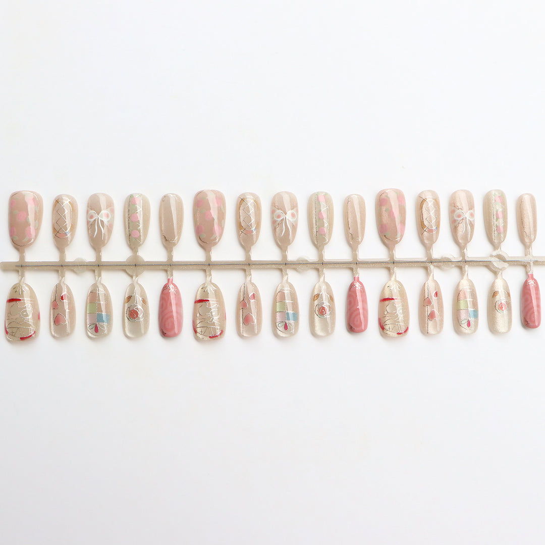 Decorative Press-On Nail Art Set with Artistic Designs Kalsten