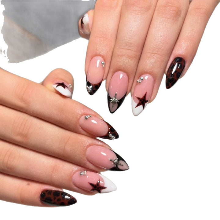 Artistic Star-Embellished Press-On Nail Set Kalsten