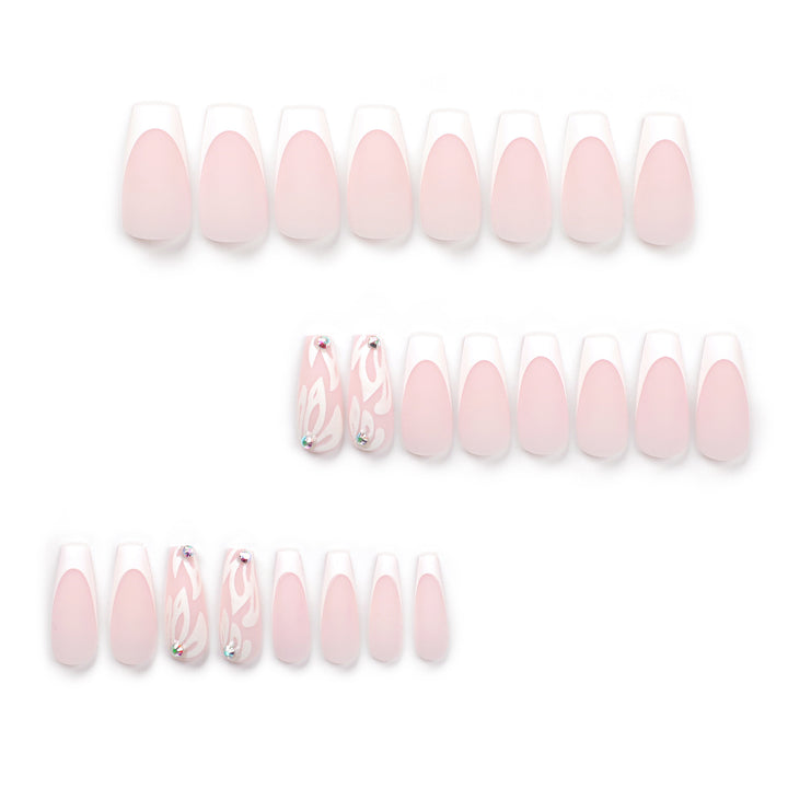 Artfully designed acrylic nails with elegant gradient Kalsten