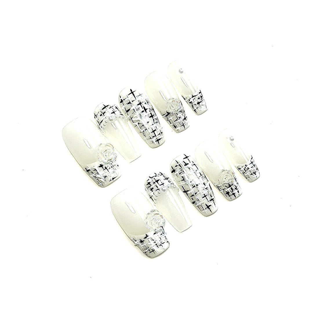 Artistic Press-On Nails Set with Floral Embellishments