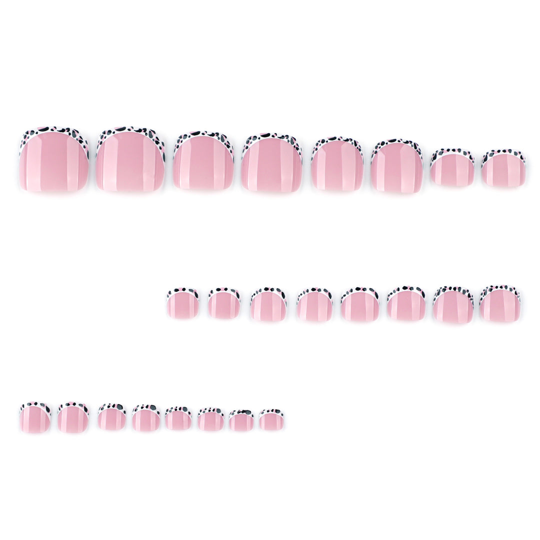 Artistic toenail design with elegant tips Kalsten