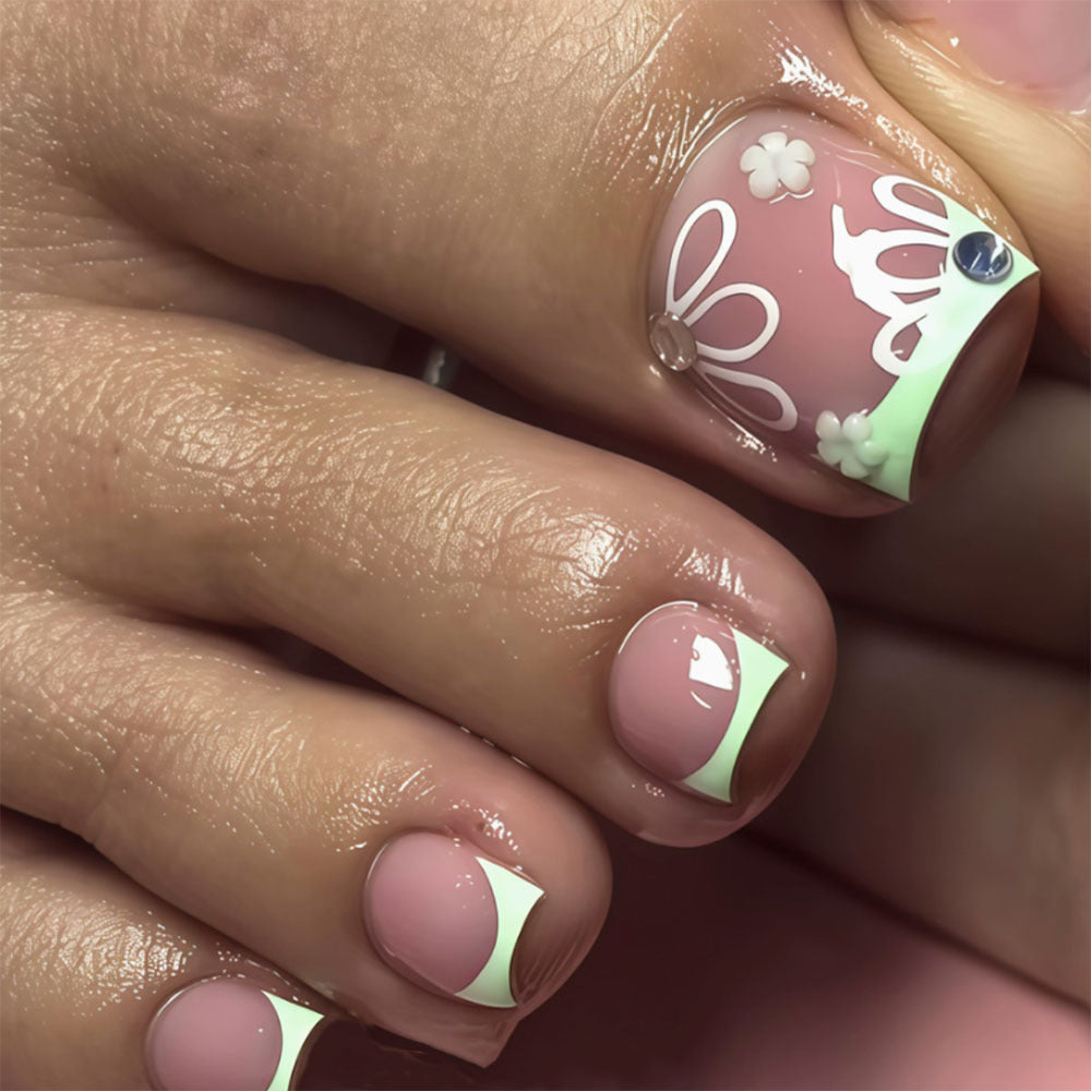 Artistic Floral Decorative Pedicure Nail Art