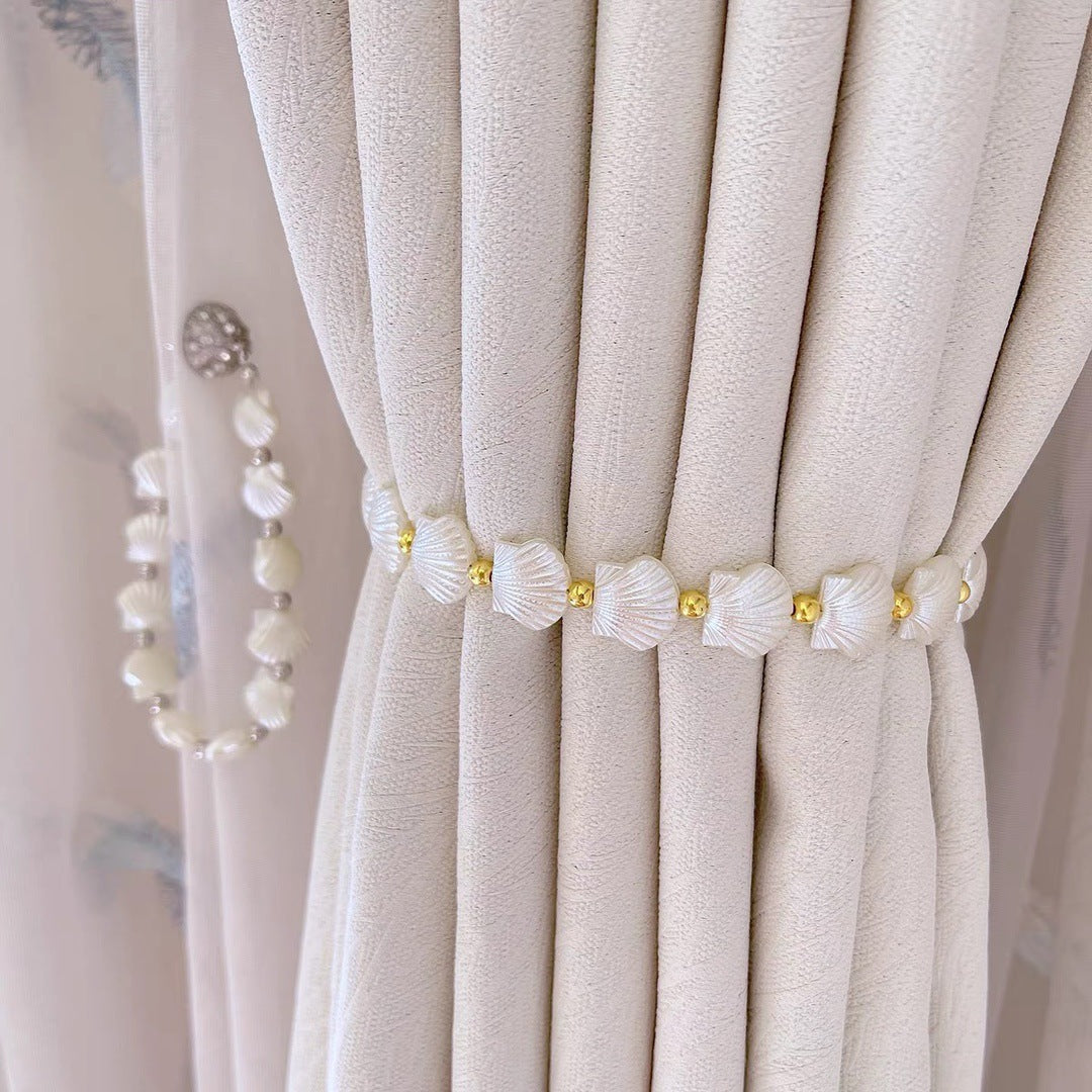 Decorative Shell Necklace Kalsten