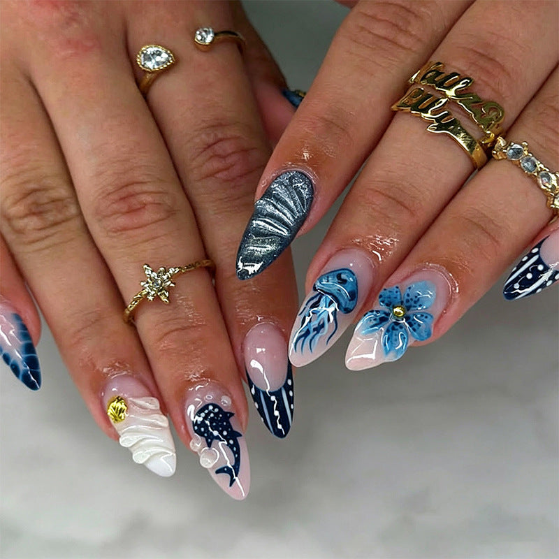 Artistic 3D Nail Tips with Maritime Motifs Kalsten