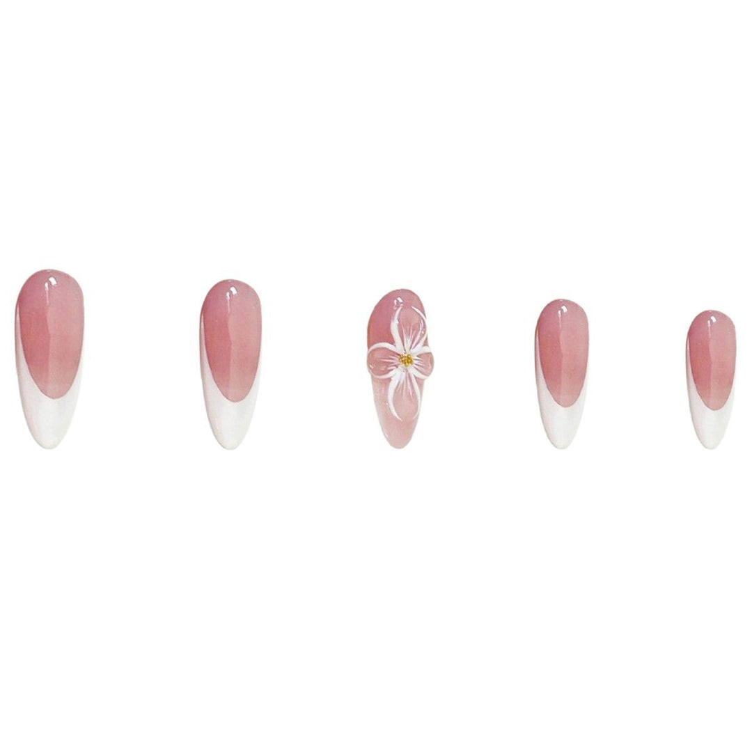 Elegant Artistic Press-On Nail Set Kalsten