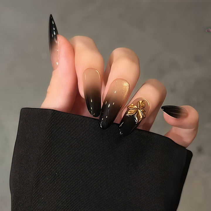 Glamorous artificial nails with intricate flower and glitter effects Kalsten