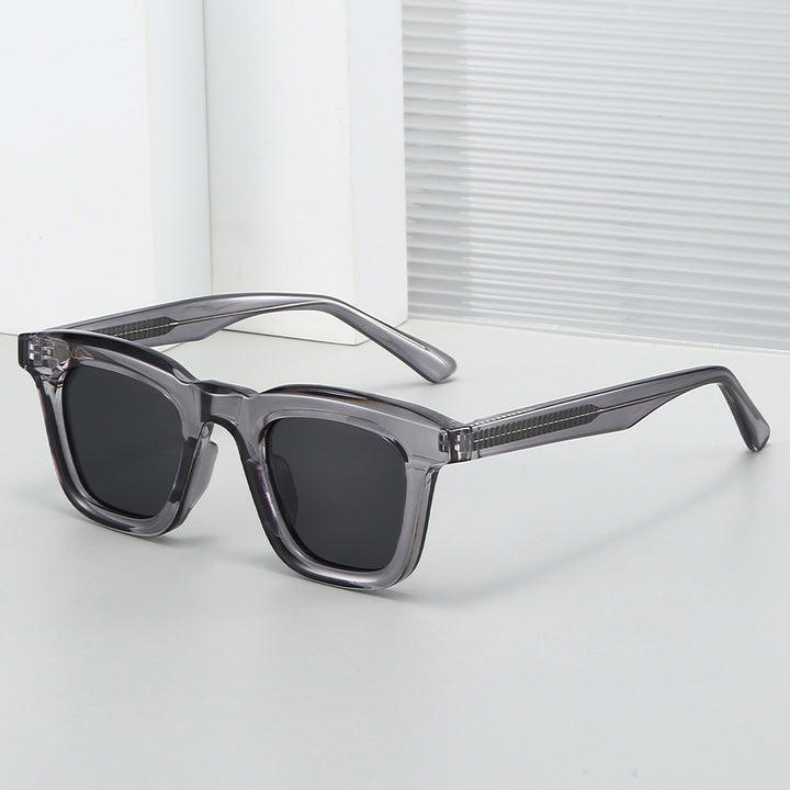 Women's fashionable sunglasses in modern square design with high UV protection Kalsten