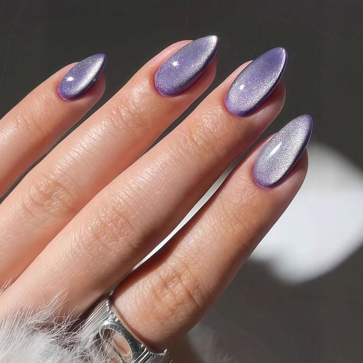 Nail extension set with shimmering and elegant tips Kalsten