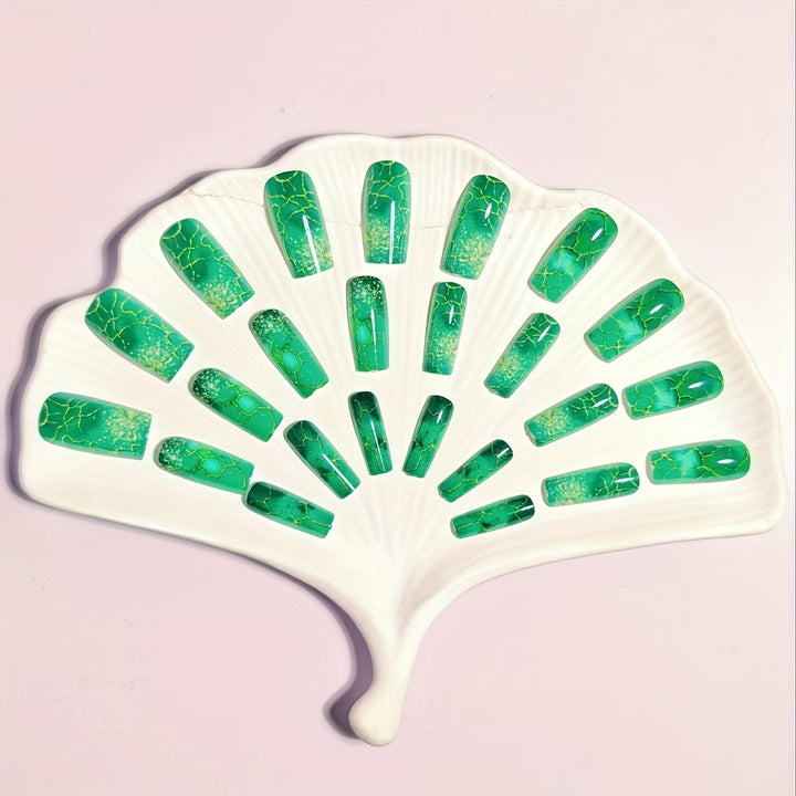 Artificial Nails in Luxurious Marble Effect Kalsten
