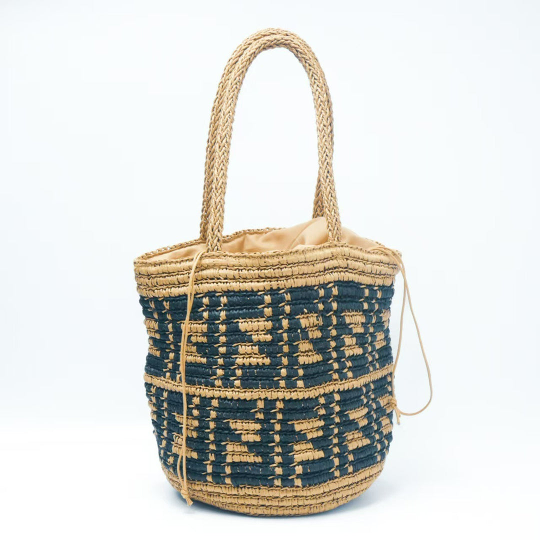 Handwoven basket bag with geometric pattern Kalsten
