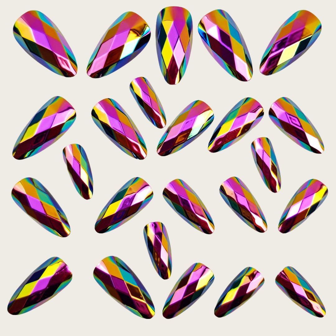 Shiny Stiletto Fake Nails with Diamond Surface Texture Kalsten