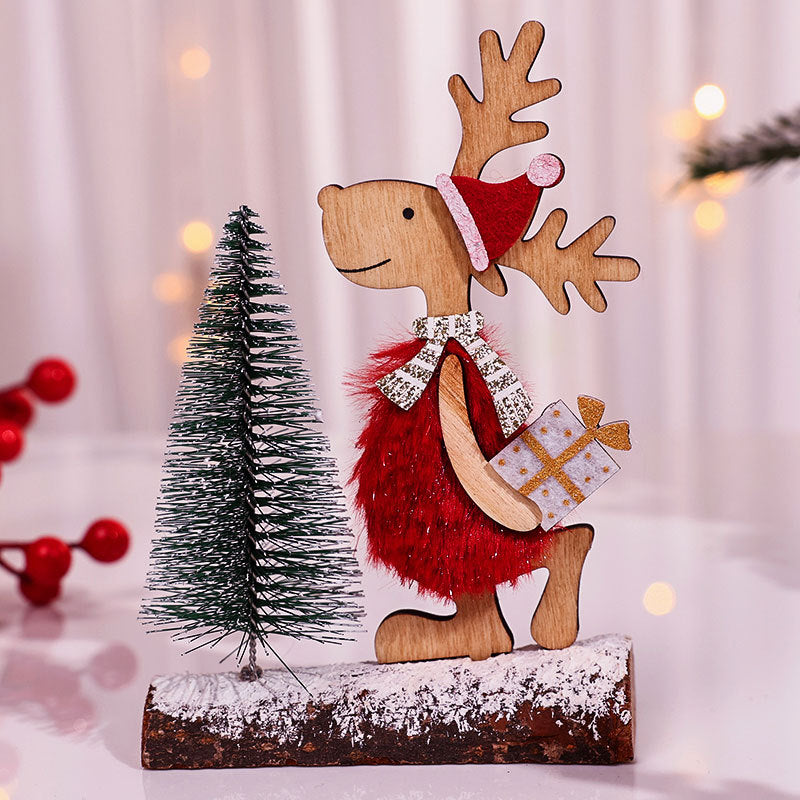 Decorative Wooden Reindeer Figurine Kalsten