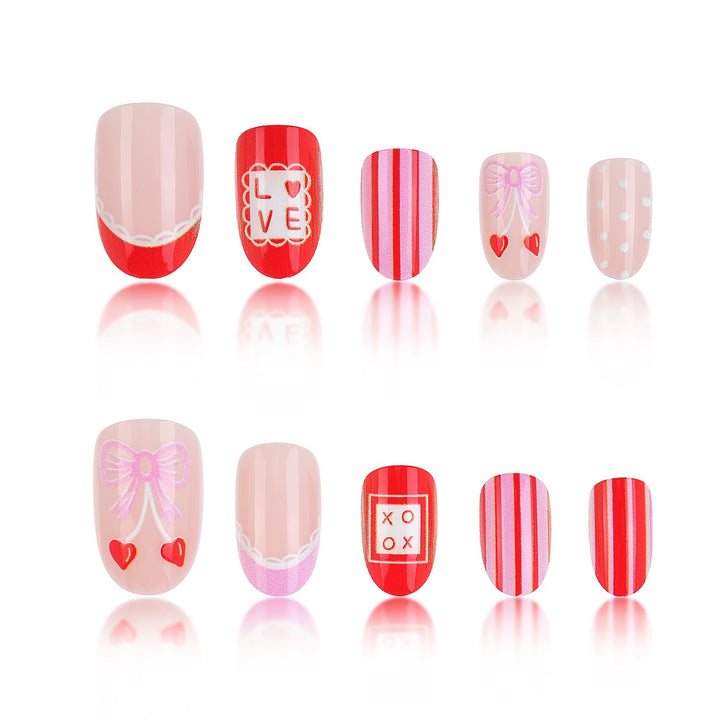 Festive Nail Art Design Kalsten