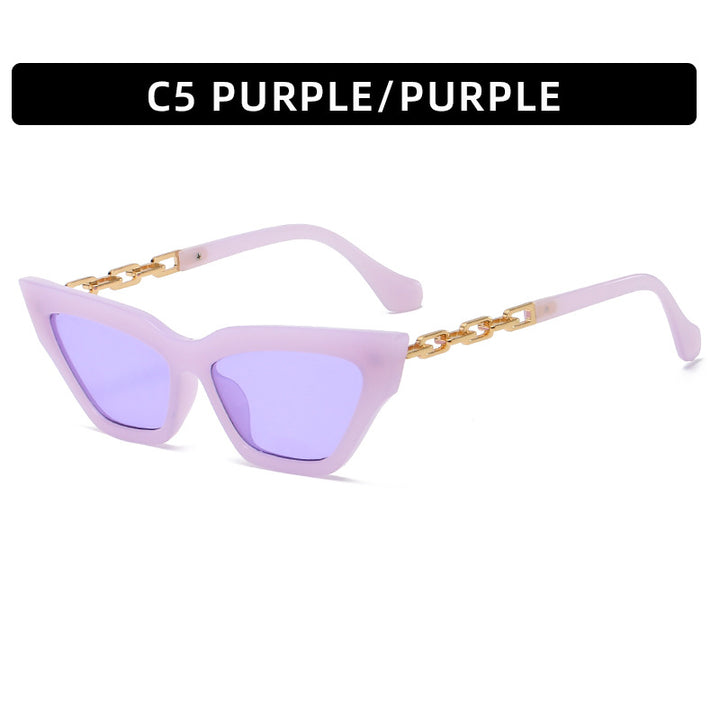 Chic Cat-Eye Sunglasses with Chain Accents